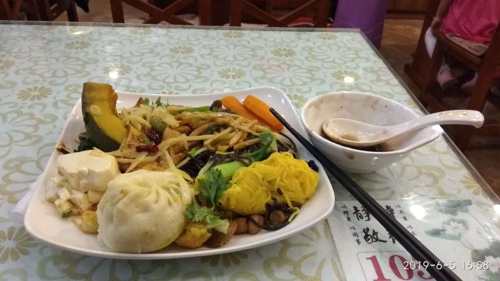 素心适度素食餐厅 Ăn chay ở Cáp Nhĩ Tân, Hắc Long Giang